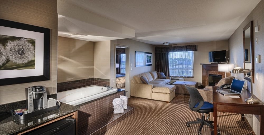 Canalta Hotel Esterhazy Екстериор снимка